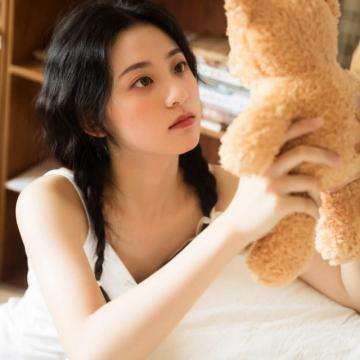 像素星舰无限绿钞版下载
